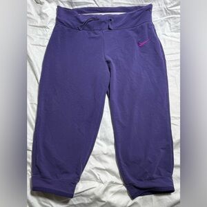Nike Women's Purple Joggers-Cropped